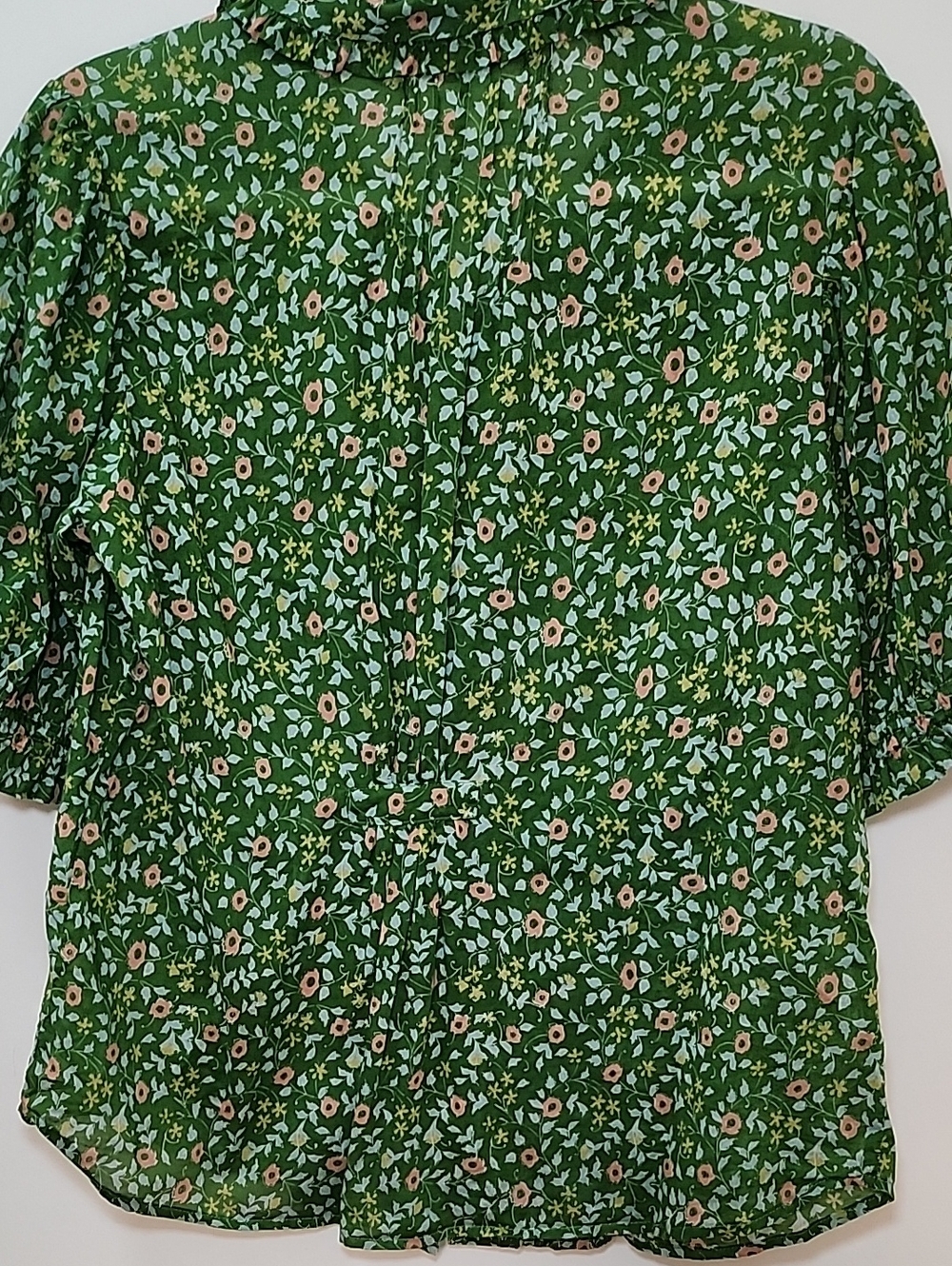 Anthropologie Trovata Romantic Green Floral Pintuck Button-Down Blouse Size L - Picture 14 of 16